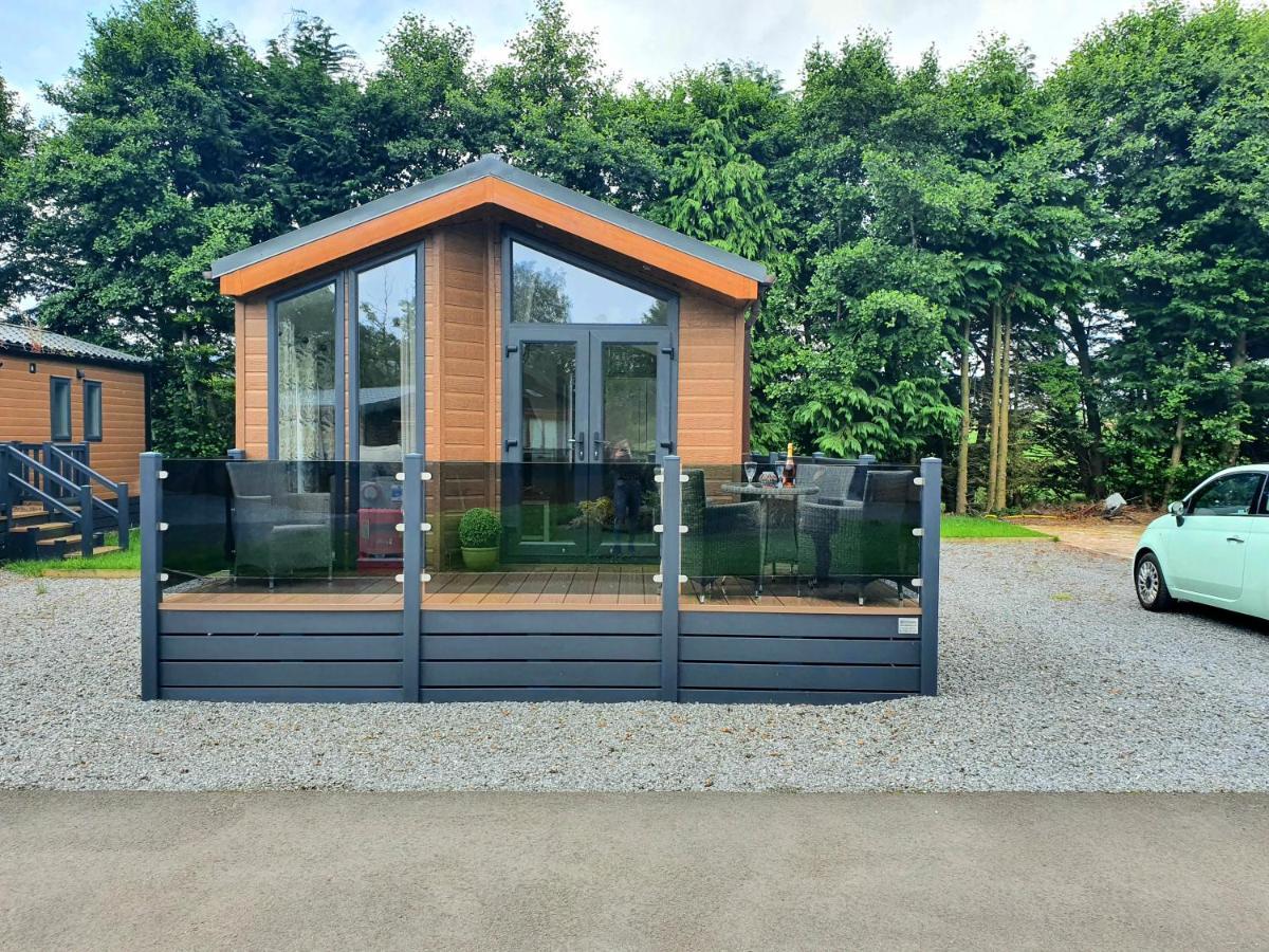 Grand Eagles Luxury Lodge, Auchterarder Perth Zewnętrze zdjęcie