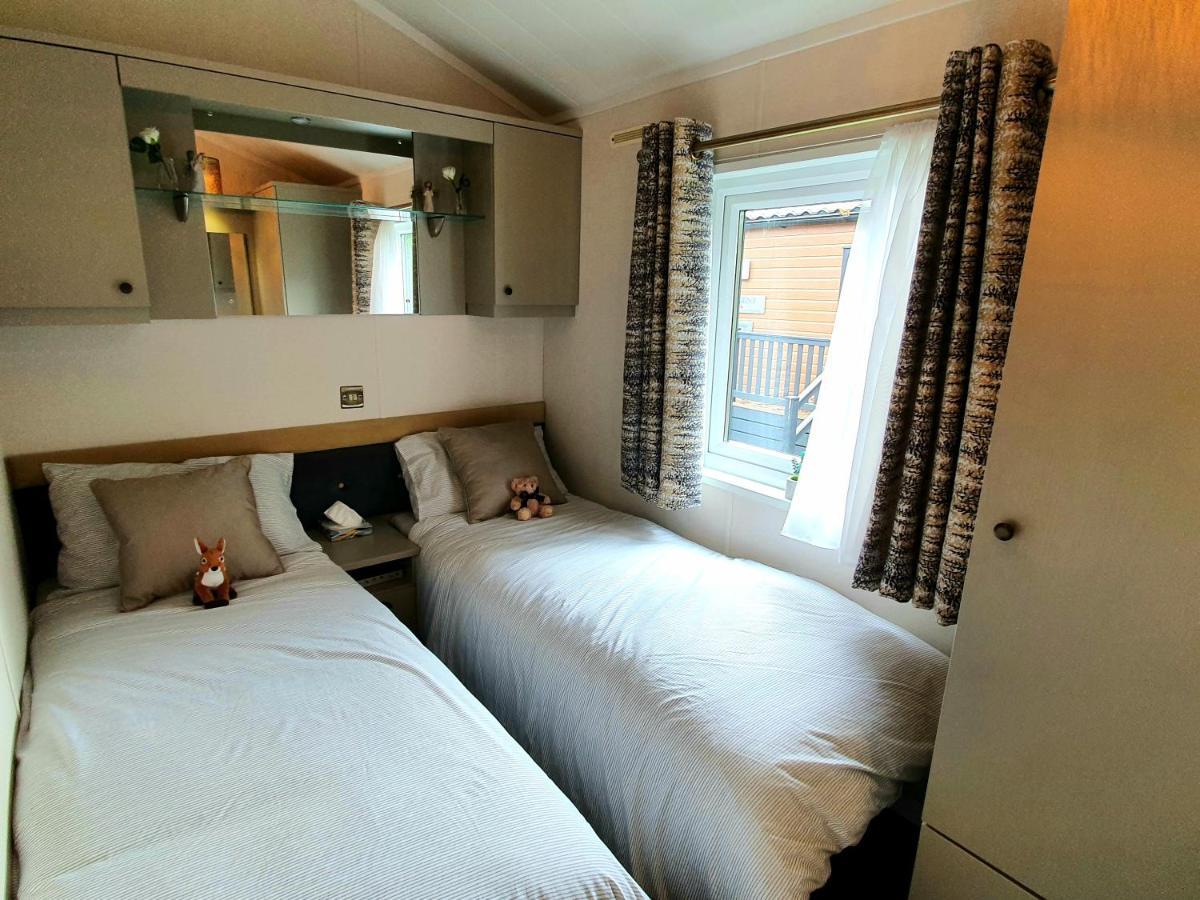 Grand Eagles Luxury Lodge, Auchterarder Perth Zewnętrze zdjęcie